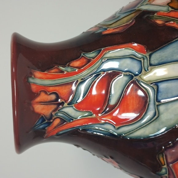 Rare VTG Moorcraft 7.5" Baluster Vase Tulip Pattern by Sally Tuffin c.1989 - Picture 9 of 13